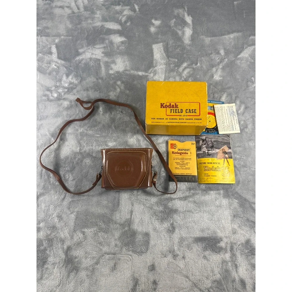 Vintage Kodak 35 Rangefinder Camera with Leather Field Case Box (untested)